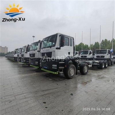 Sinotruk Sitrak G7H 440